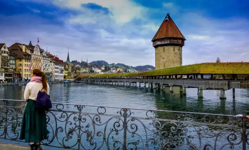 Reisen in der Schweiz mit dem Auto – wann und wo lohnt es sich, eine Vignette zu kaufen?